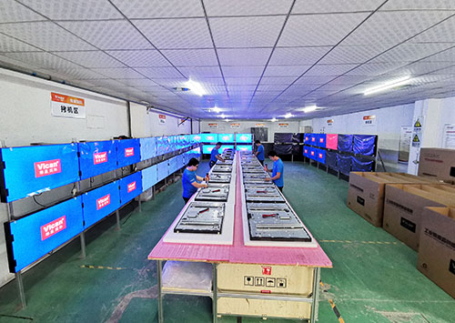如何選擇液晶拼接屏廠家？拼接屏廠家哪家好？