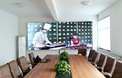 液晶拼接屏在室內外各場合的使用注意事項